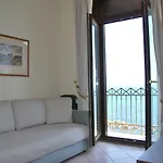 Domus Mariae Albergo