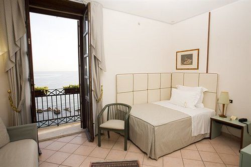 Hotel Domus Mariae Syracuse