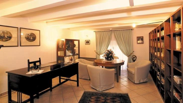Hotel Domus Mariae 3*