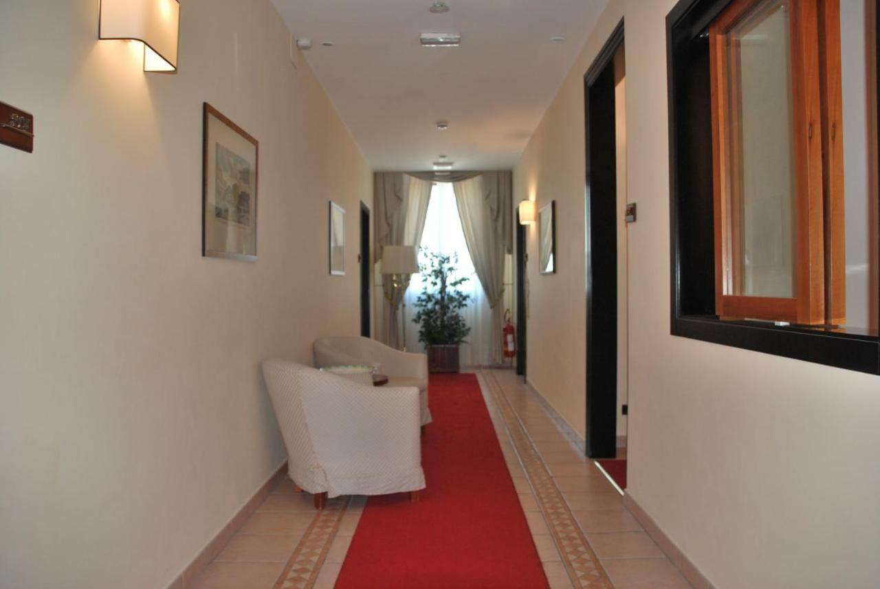 Hotel Domus Mariae 3*